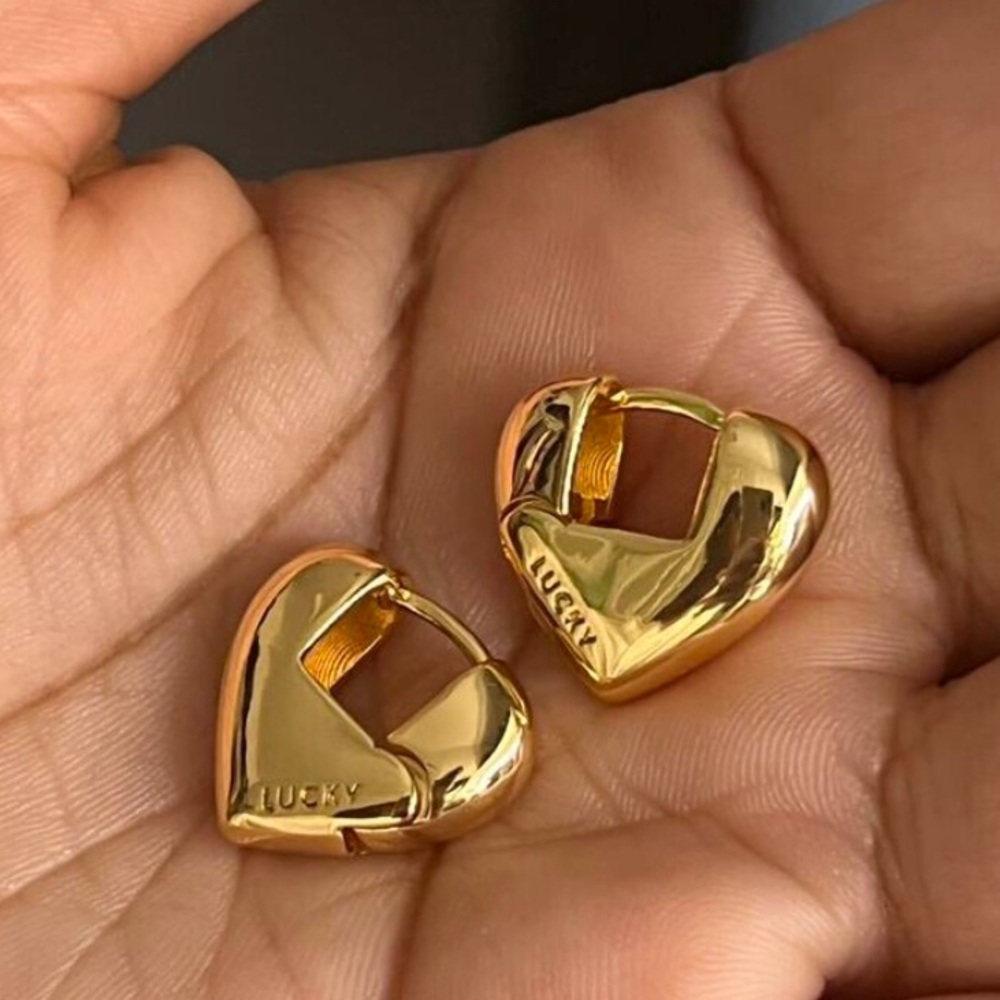 New Lucky Brand Gold Plated Chunky Heart Hoop Earrings - Picture 13 of 16